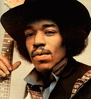 Jimi Hendrix sourit